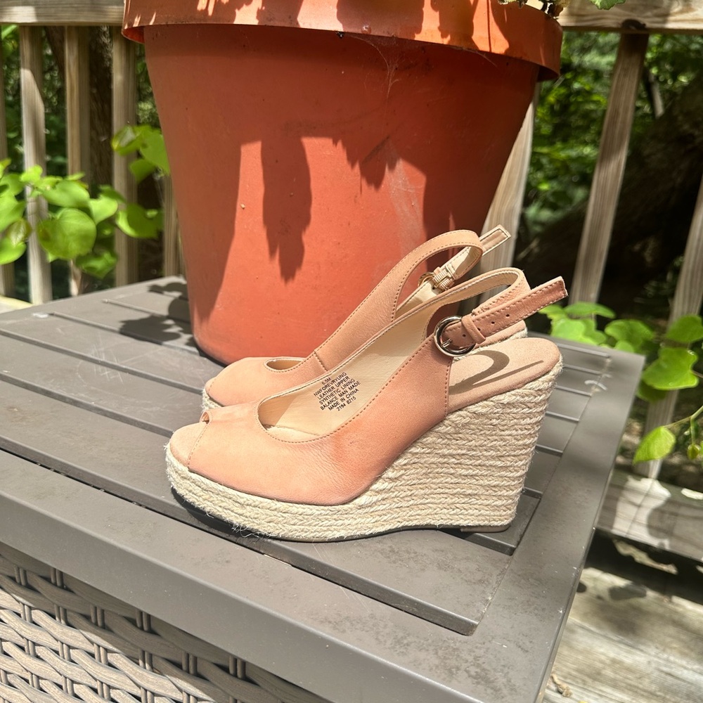 Nine West Cream Espadrille Leather Wedge Sandals, 6.5, 37, 4, Gently Worn - Picture 3 of 5